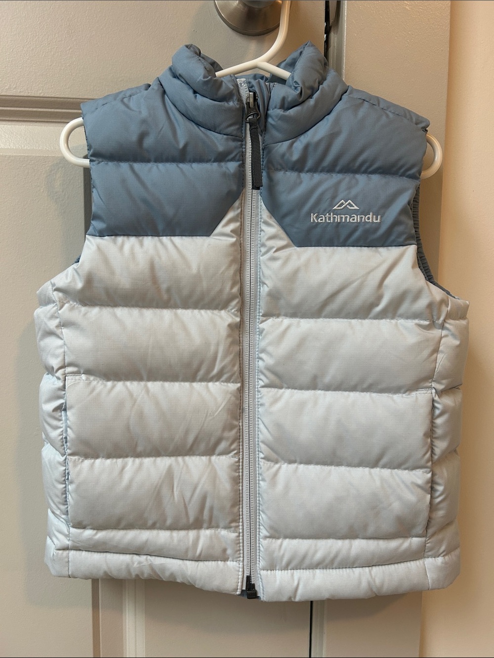 Kathmandu Two-Tone Puffer Vest in Slate Blue and Light Gray